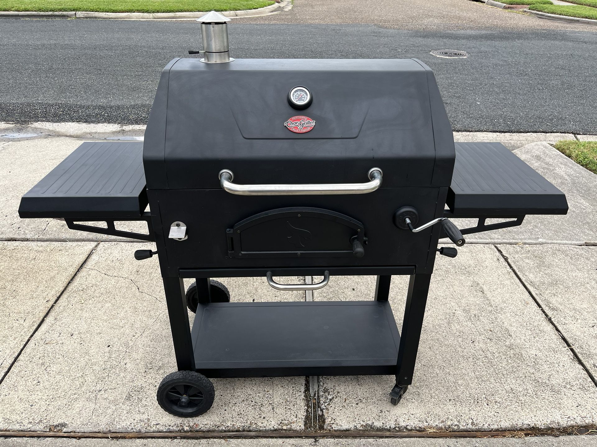 Legacy Charcoal Grill - Char-Griller