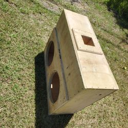 Subwoofer box