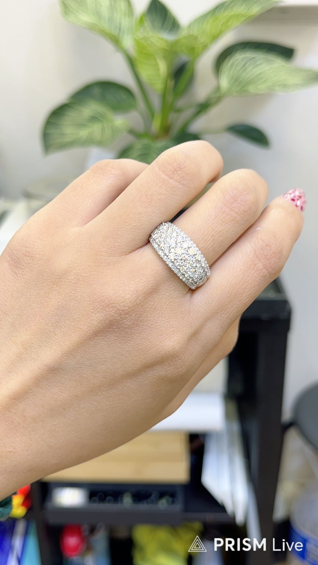 10K White Gold Diamond Ring