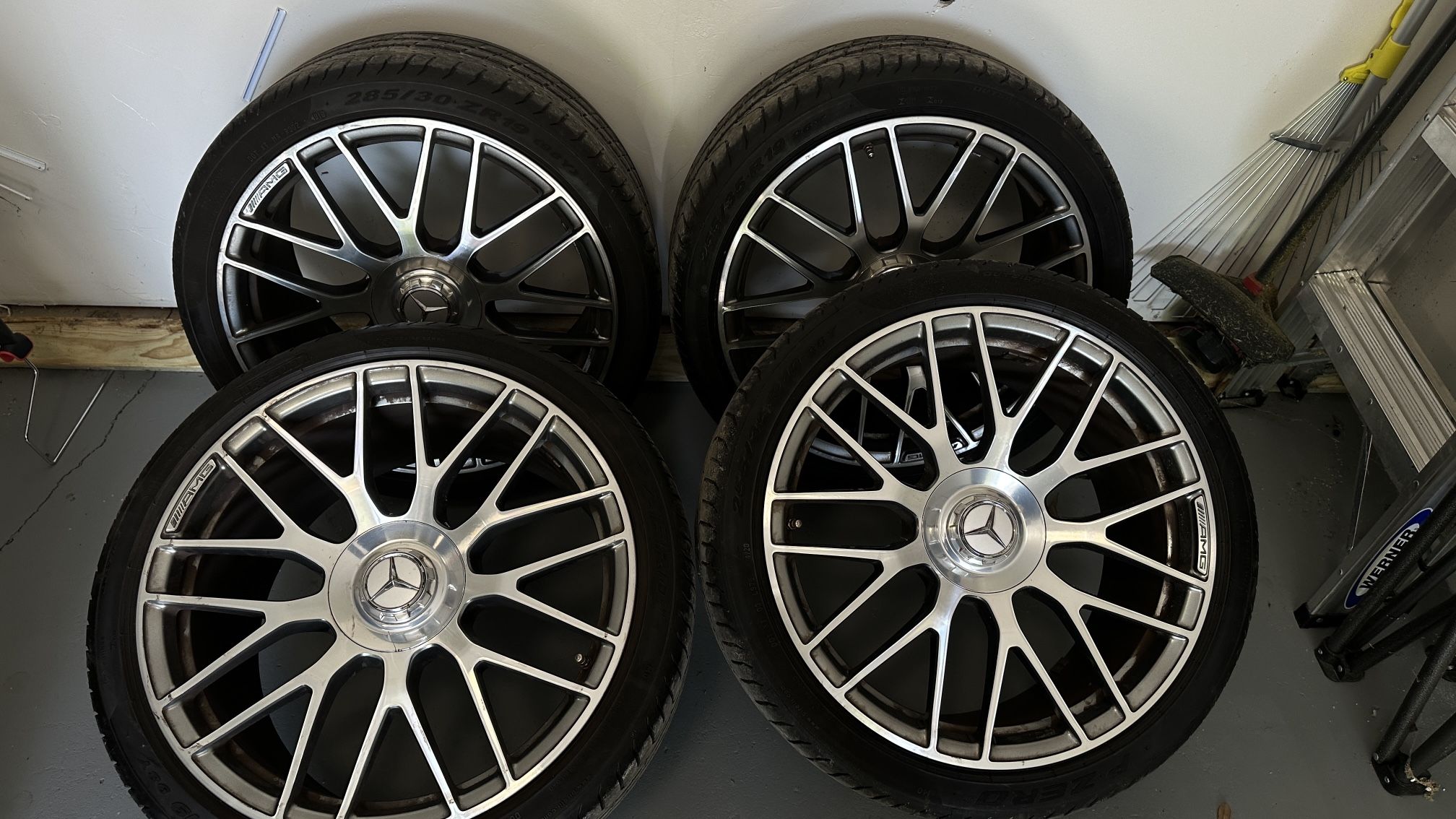 19 Inch Staggered Mercedes C 63 Rims