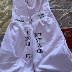 Supreme IDGAF hoodie