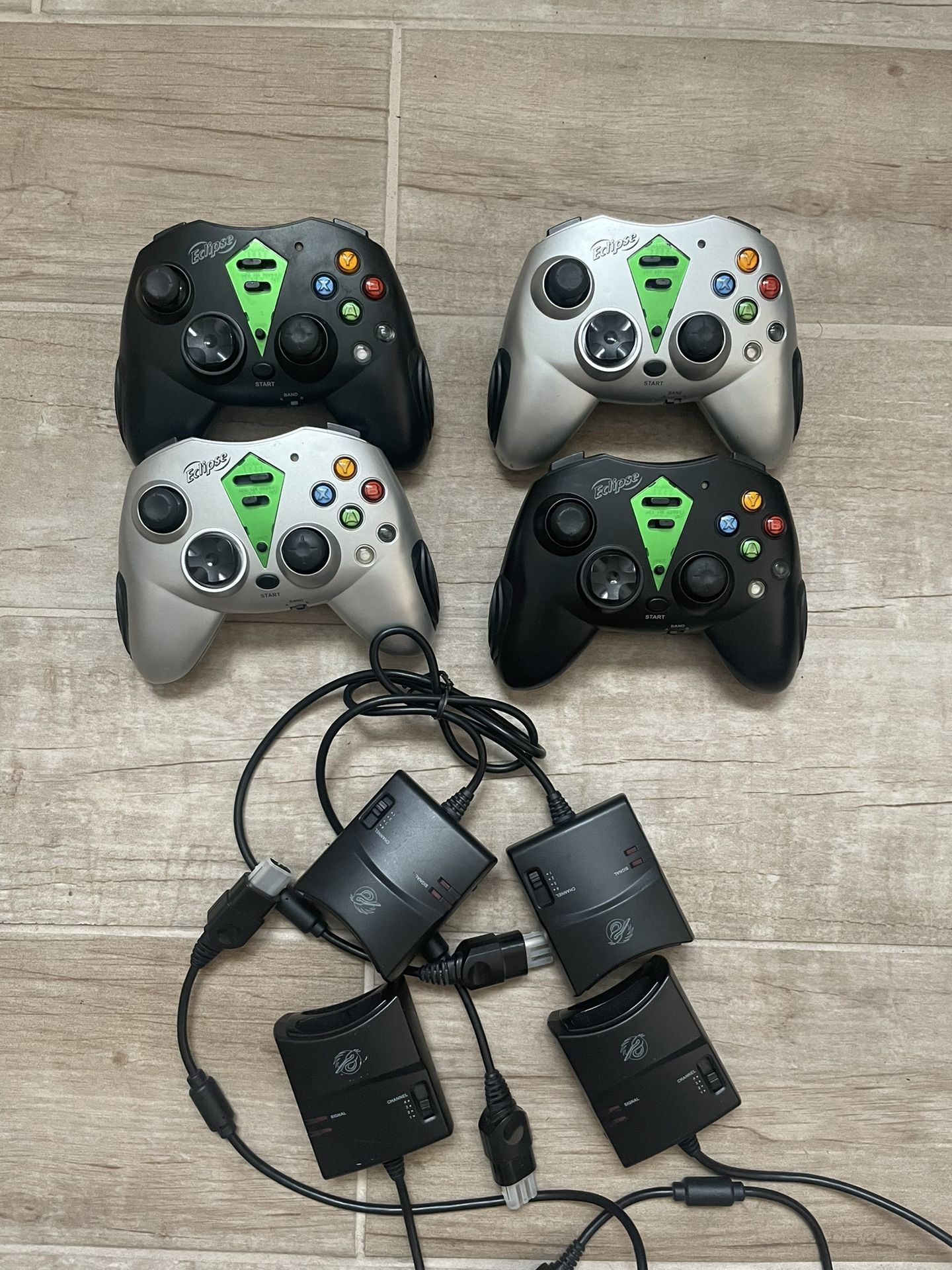Pelican Eclipse PL-2006 Silver and Black Wireless Controller Original Xbox With Dongle