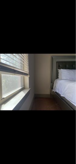 Full bed and foot board MATRESS INCLUDED
