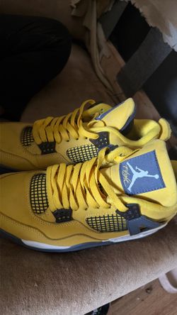 Air Jordan retro Fours lightning 2021 obo