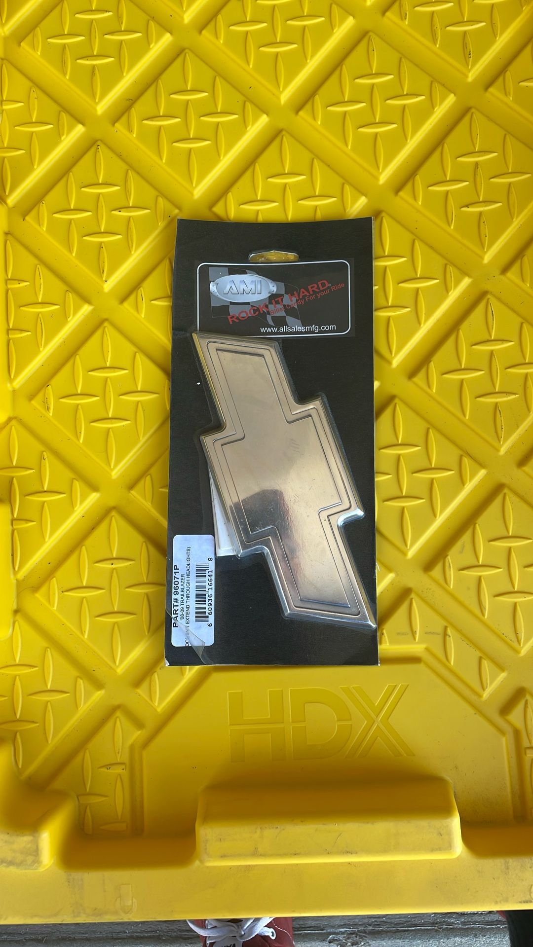 Billet Bow tie 