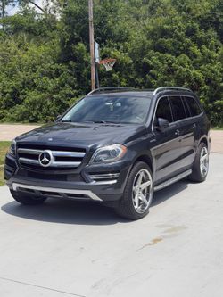 Mercedes Benz Gls(contact info removed)