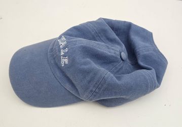 Vintage Washed Blue YALE Embroidered Cotton  Cap 🧢
