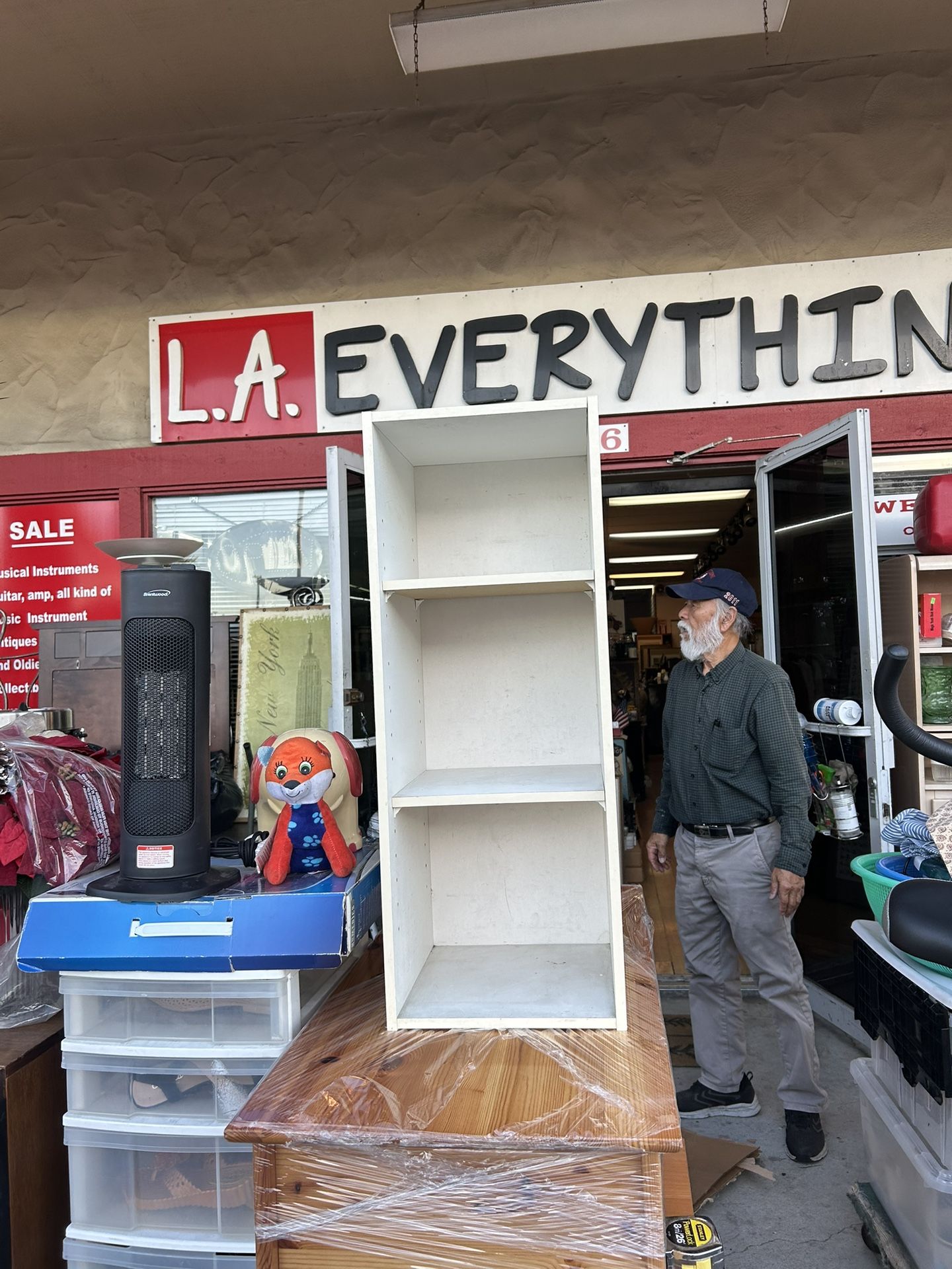 White Small Bookcase / Organizer