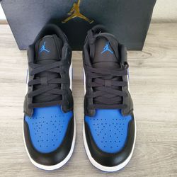 Boy shoes