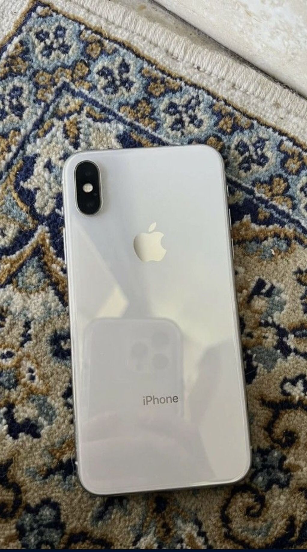iPhone X