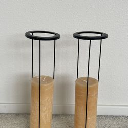 Set of 2 Candle Holders with Candles