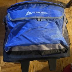 Ozark Trail Rolling 42 cans Soft-Sided Cooler,