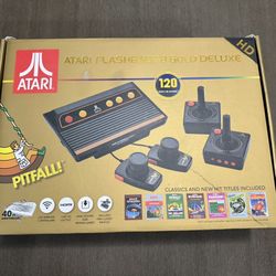 Atari Flashback 8 Gold Deluxe HD