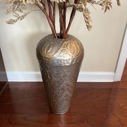 Indoor Floor Vase With Flowers