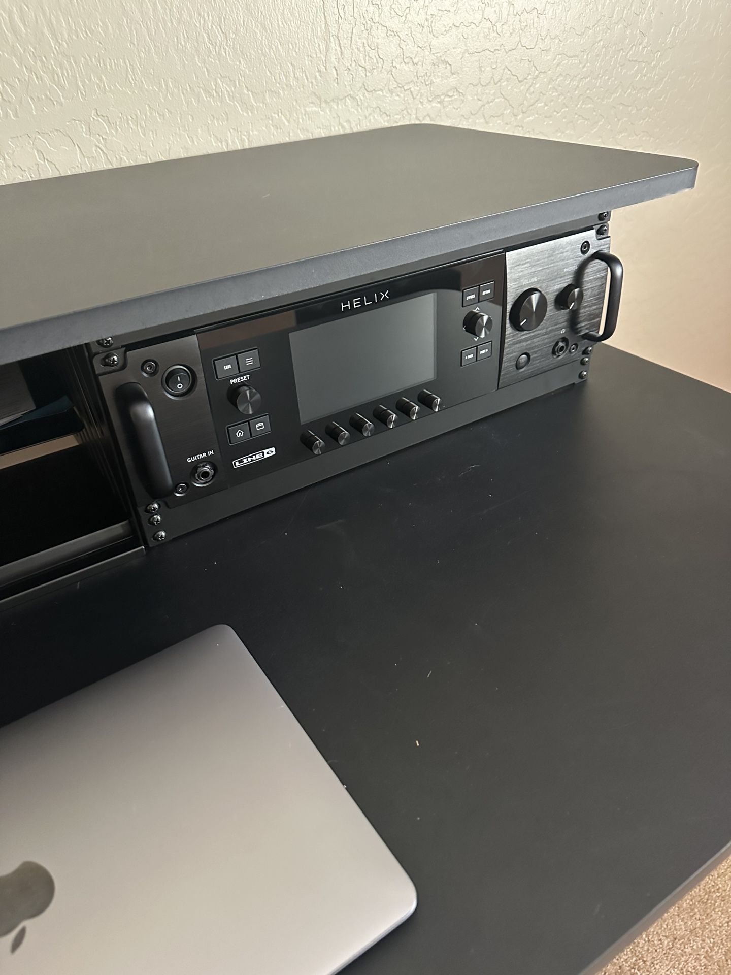 Line 6 Helix Rack Multi-Effects Processor