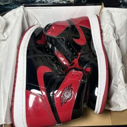 Air Jordan 1 Retro High OG Patent Bred 2021