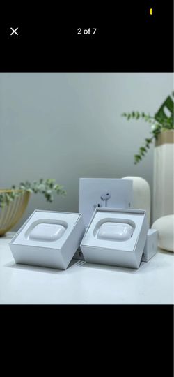 description Apple AirPods with Charging Case check description