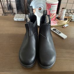 Women’s Blundstone Chelsea Boots