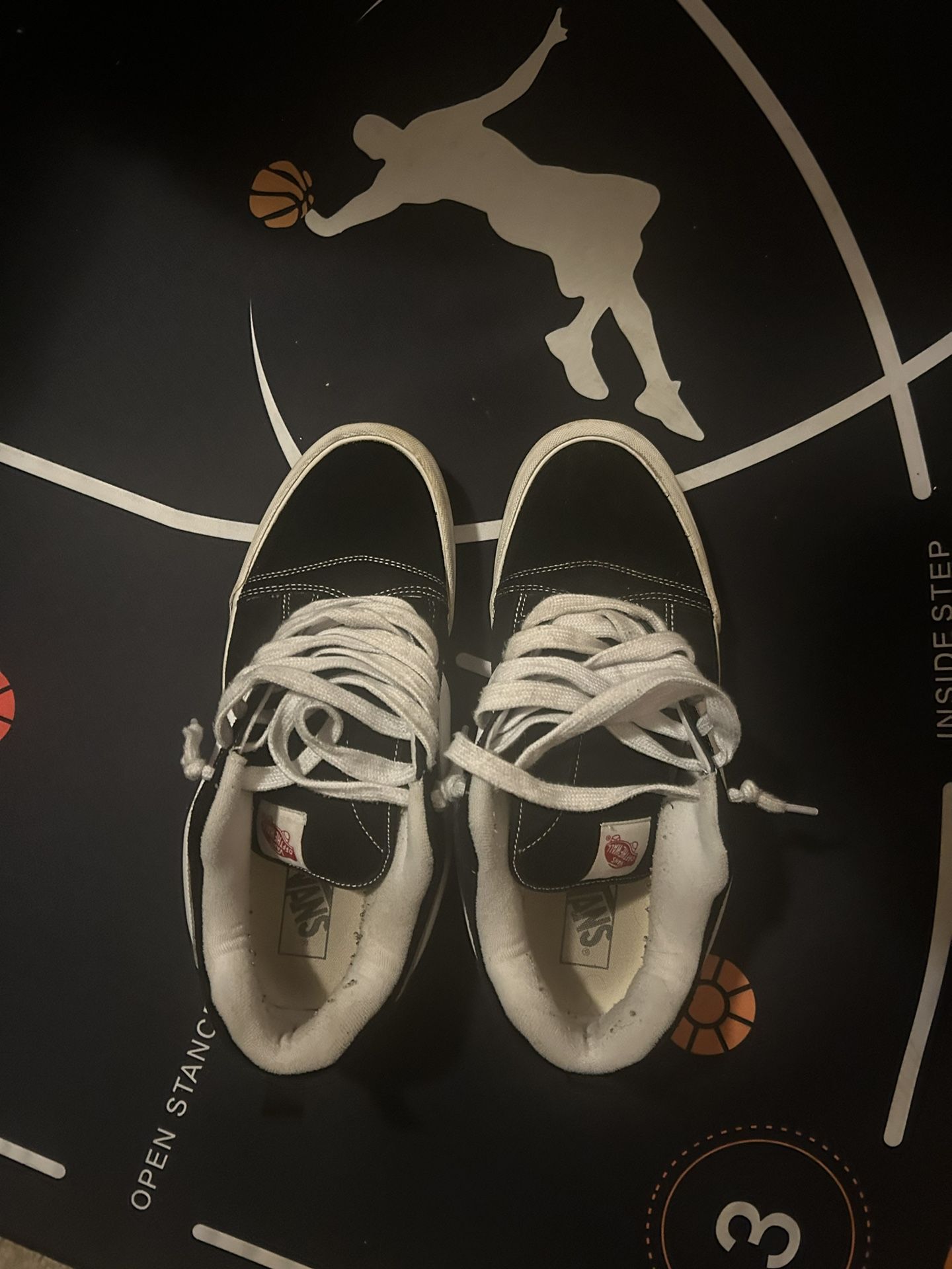 black knu skool vans