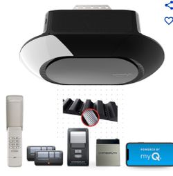 Chamberlain  0.75-HP Smart Belt Drive Garage Door Opener Works with Wi-fi Compatibility Battery Back-up LED Light

