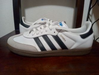 Adidas Samba size 8 Men's.  9.5 Women $45