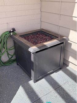 Propane fire pit