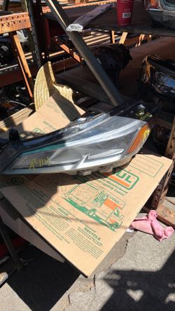 Kick headlight 2021 2024