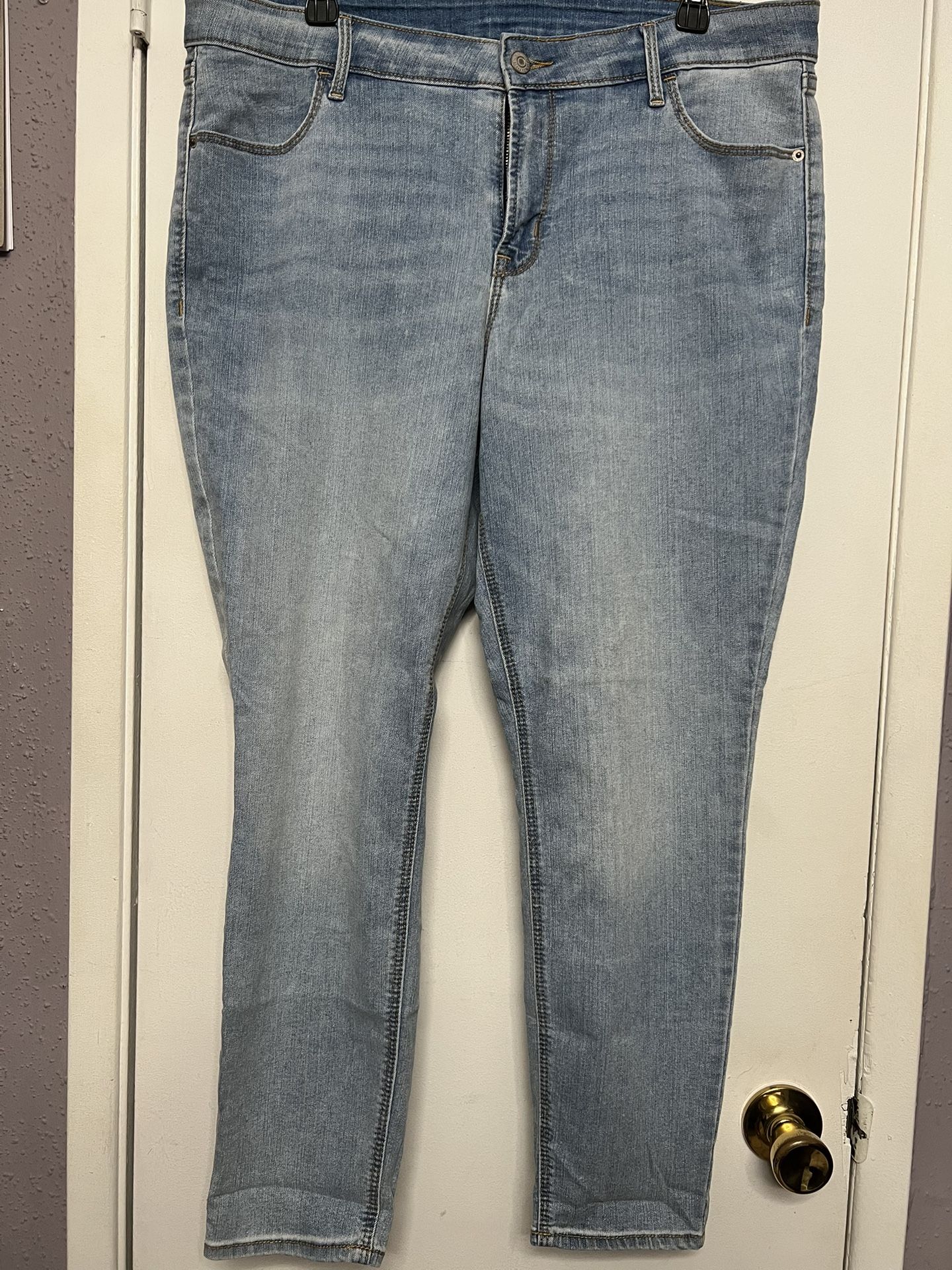 Old Navy Skinny Jeans Size 16