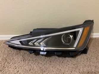 Factory OEM 2019-2020 Hyundai Elantra Left Driver Side Halogen & LED DRL Headlight