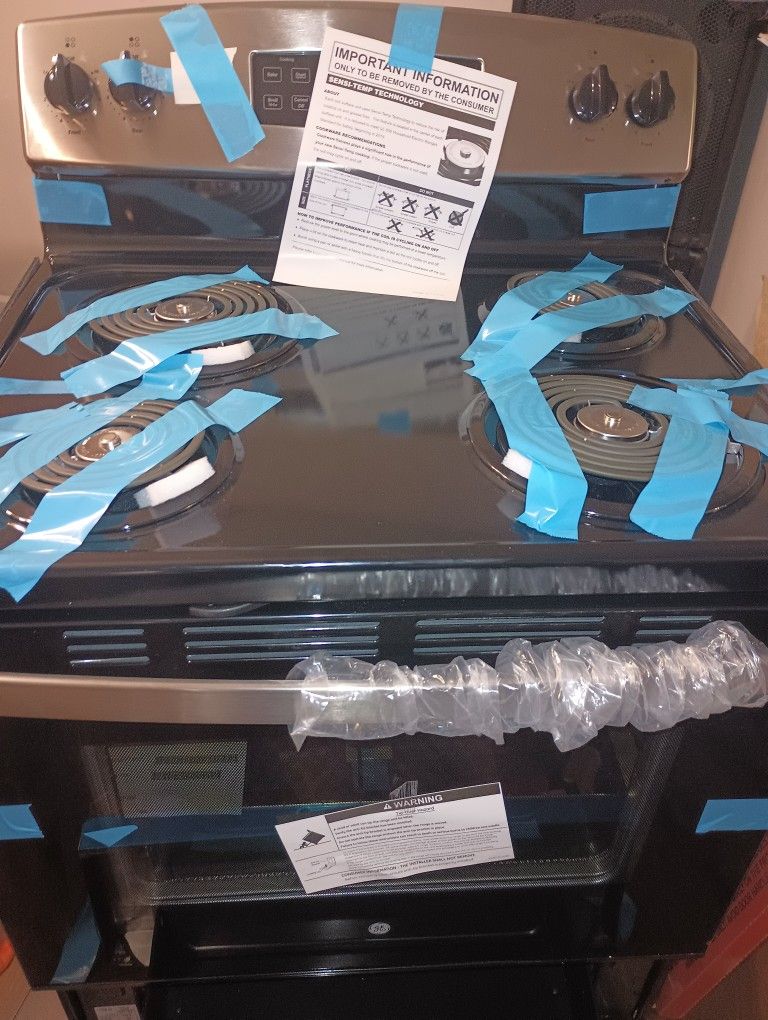 Brand New GE Stainless Steel Stove For Sale