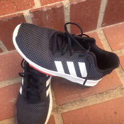 Adidas Boys Shoes Size 5