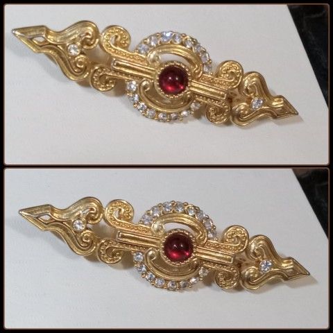 VINTAGE ORNATE MID CENTURY ART DECO GOLD RUBY RED CRYSTAL RHINESTONE GEMSTONE CZ BROOCH PIN COSTUME JEWELRY