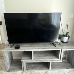 LG 50UQ7570PUJ 4K UHD Smart TV and Stand, $280