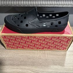 Vans Slip on-TRK size 13 US