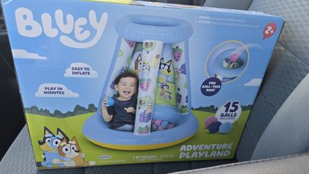 Bluey Activity Adventure Playland Ball Pit w/ 15 Balls NEW
