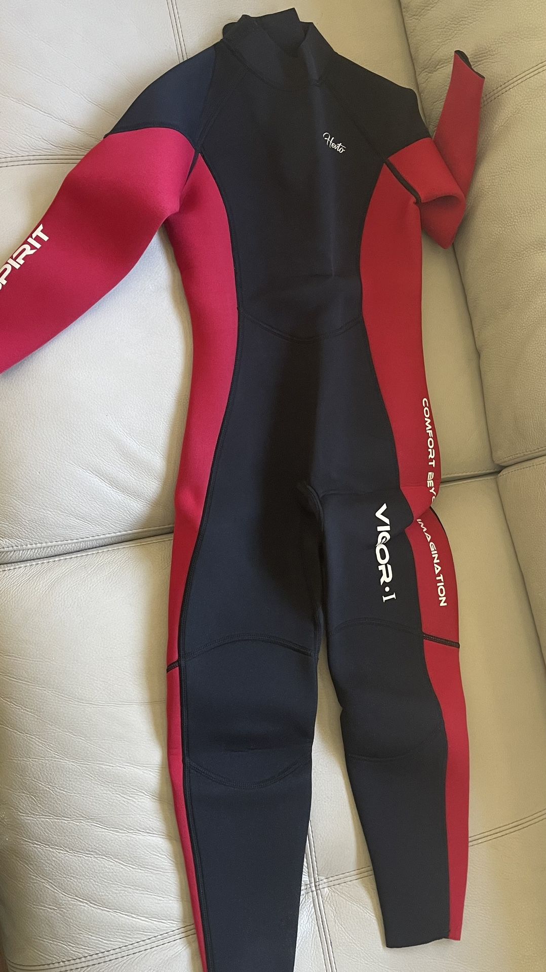 Wetsuit for Boys Girls Size 8