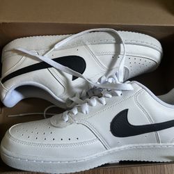 Size 9 - Nike Court Vision Low NN White/Black