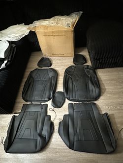 Toyota Corolla Cross L LE XLE 2021-2026 Black Seat Covers Full Set