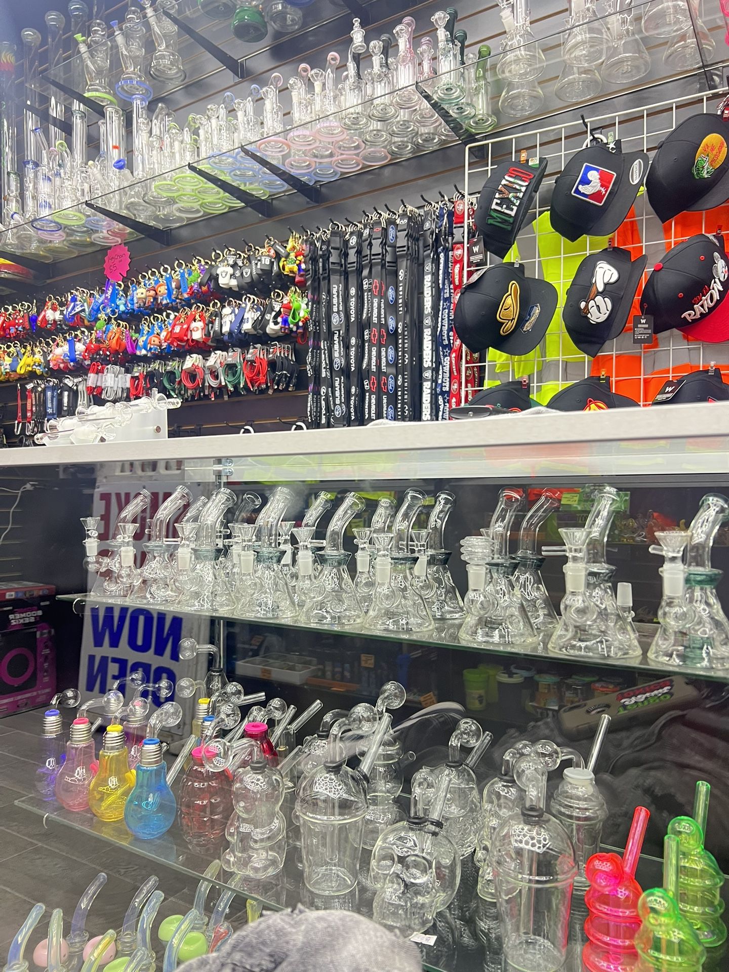 Major League Smoke Shop