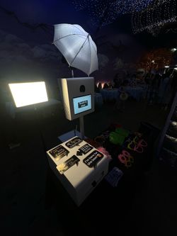 PHOTOBOOTH