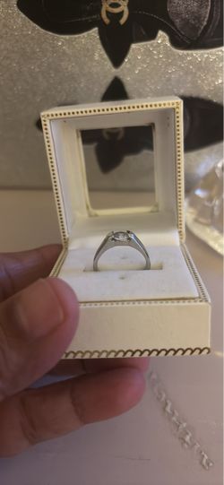 Silver Solitaire Stone Ring Size 5