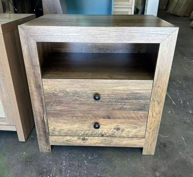 New assembled Farmhouse NightStand with 2 Drawers Storage, Mid-Century Retro End Table, Wide Bedside Night Stand for Bedroom, Easy Assembly (Rustic Br