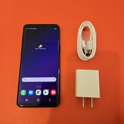 Samsung Galaxy S9 - UNLOCKED - Like New 