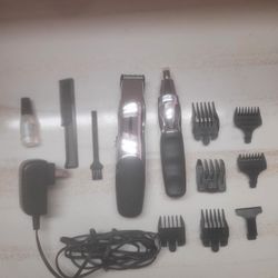 Wahl's Rechargeable Beard & Nose Trimming Kit
