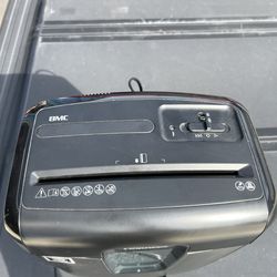 Fellowes Paper Shredder