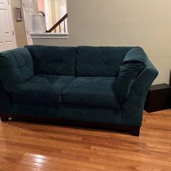 $100 Couch Set