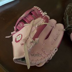 Baseball/Softball/Teeball Gloves