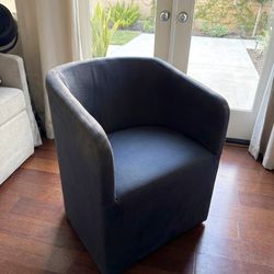 Restoration Hardware (Ellison Barrelback Slope Arm Fabric Dining Armchair) – Set of 6 Navy Linen Chairs