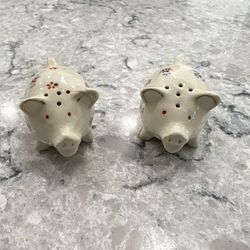 Vintage Hand Painted Tiny Japanese Floral Pig Salt and Pepper Shakers