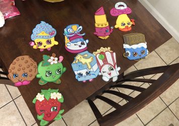 Shopkins wall decoration figurines